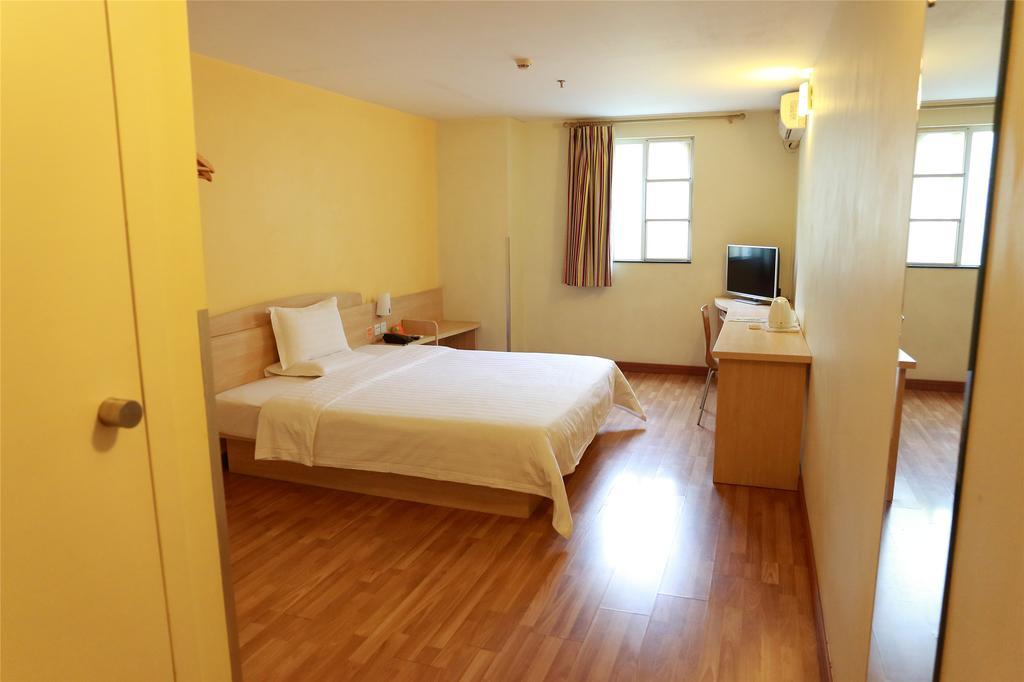 7Days Inn Qingdao Liuting Airport Habitación foto